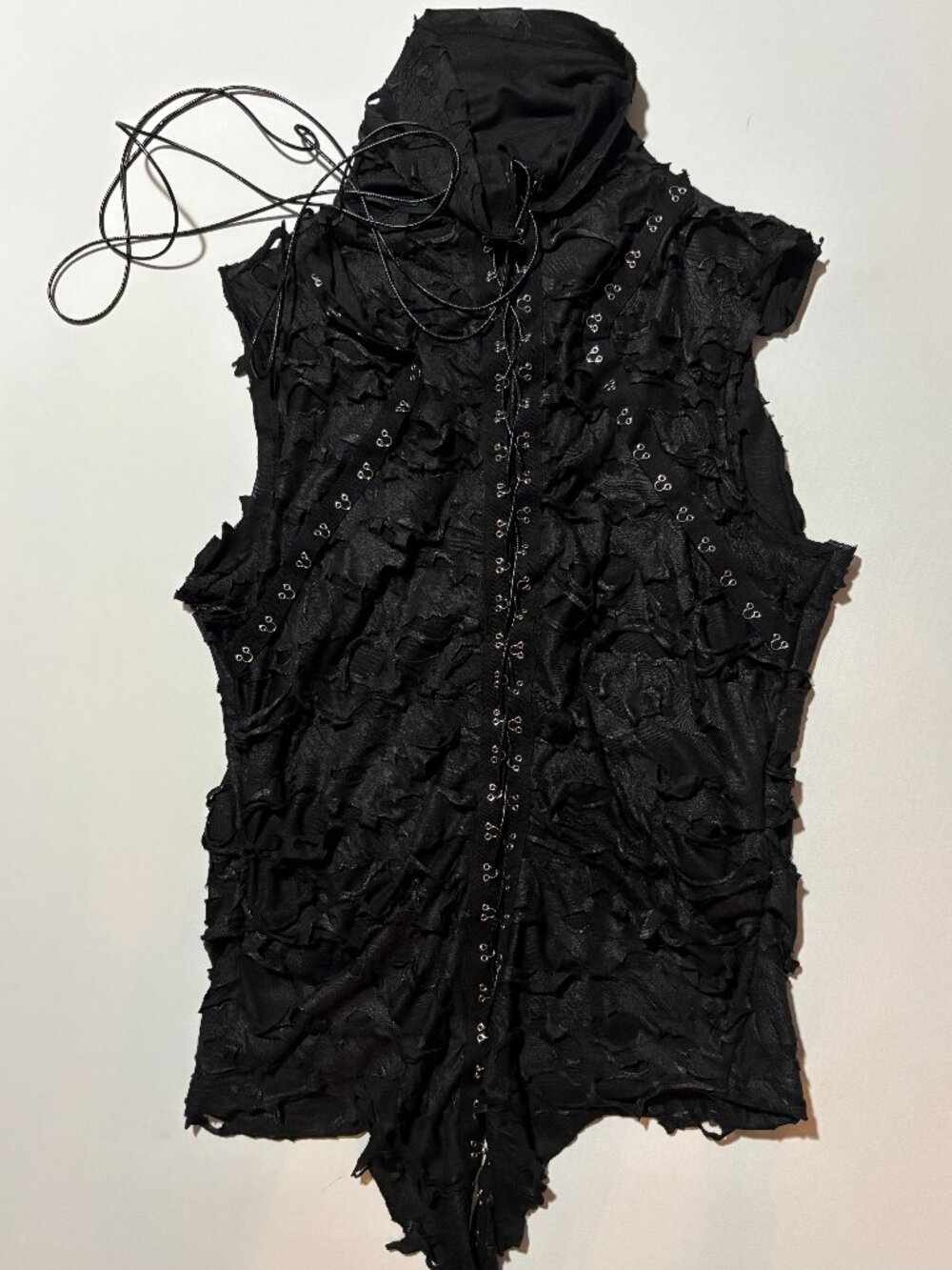Devil Fashion Black Goth Hooded Vest Top L Textured Lace Up Punk Cyber Darkwear